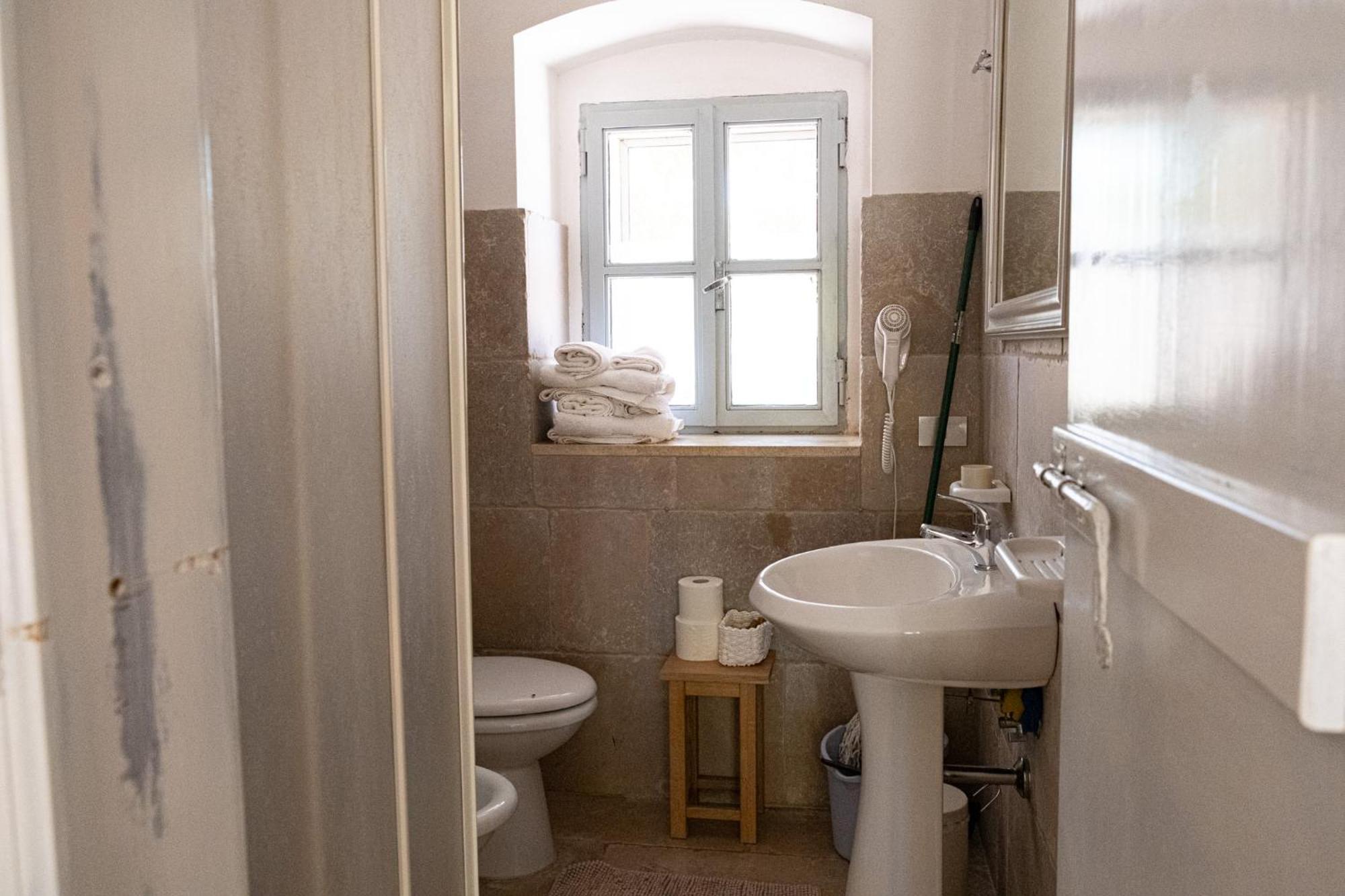 Agriturismo Masseria Carrone Каровиньо Экстерьер фото